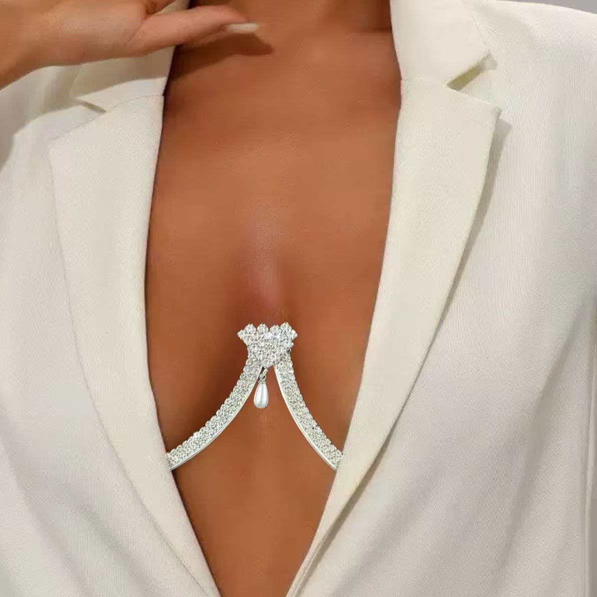 Women's Chest Support Pearl Pe - огляд і ціна Body Jewelry Necklace